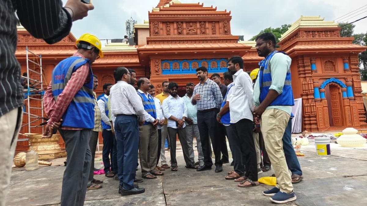 Arrangements in place for free power supply to Ganesh pandals in Telangana